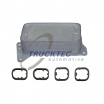 &Otilde;liradiaator, mootori&otilde;li TRUCKTEC AUTOMOTIVE 08.18.022