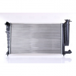 Radiaator,mootorijahutus NISSENS 61313A