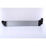 Kompressori&otilde;hu radiaator NISSENS 96533