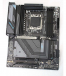 Gigabyte REFURBISHED, USED, WITHOUT INSTRUCTIONS, WITHOUT ORIGINAL BOX, WITHOUT ANTENNA