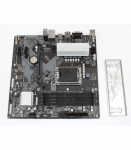 SALE OUT. Gigabyte USED, REFURBISHED, WITHOUT ACCESSORIES, ONLY BACK PANEL INCLUDED