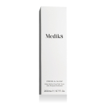 Medik8 PRESS & GLOW Daily Exfoliating PHA Tonic Medik8 PRESS & GLOW Daily Exfoliating PHA Tonic 200 ml