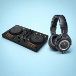 Pioneer DDJ-FLX4 + Audio Technica ATH-M50x Bundle