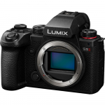 Panasonic Lumix S5M2