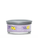 Yankee Candle aromaatne k&uuml;&uuml;nal Signature sidruni-lavendli l&otilde;hnaga k&uuml;&uuml;nal, 340 g