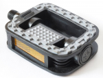 Pedaalid Azimut City Top plastic Antislip w/bearings and reflectors (1001)
