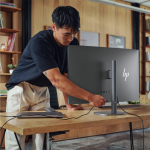 HP OmniStudio X 32-c1077ng - All-in-One (complete solution)