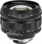 Voigtlander Nokton lens 50 mm f/1.0 do Leica M