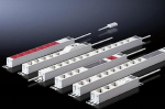 Rittal power strip (Rack - mountable) - Eingabe, Input power supply - output terminals: 9 (Stromversorgung)