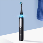 Oral-B iO Series 4 Electric toothbrush with travel case Matte sort