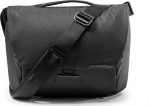 Peak Design &otilde;lakott Everyday Messenger V2 13L, must