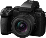 Panasonic Lumix DC-S5 IIX + 18-40mm
