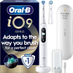 Oral-B iO9 electric toothbrush, white + charging travel case