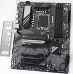 Gigabyte USED, REFURBISHED, WITHOUT ORIGINAL PACKAGING AND ACCESSORIES, ONLY BACK PANEL INCLUDED
