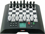 Millennium Schachcomputer Chess Genius Pro