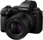 Panasonic Lumix DC-S5 II + 50mm