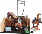 Schleich Horse Club 42438 Washing Area with Emily & Luna