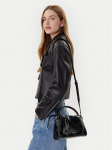 Guess K&auml;ekott Amys HWMY96 59160 Must