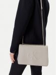 Calvin Klein Jeans K&auml;ekott Sculpted Ew Flap25 Shoulder Bag LV04K3035G Valge