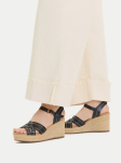 Clarks Espadrillid Sabina Strap 26181462 Must