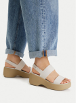 Crocs Sandaalid Brooklyn Sky Sandal 212250 Beež