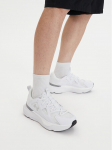 Under Armour Tossud UA Infinite MVMNT SE 6000902 Valge