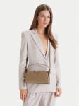Calvin Klein K&auml;ekott Emblem Trio Top Handle Camera Ba LV04F3370G Beež