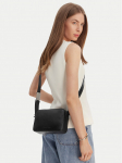 Calvin Klein K&auml;ekott K60K612555 Must