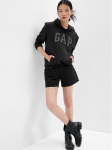 Gap Pluus 796099-01 Must Regular Fit XXS