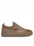 Giuseppe Zanotti Tossud RU40037/003 Pruun 44
