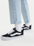 Vans Tenniskingad Knu Skool VN0009QC6BT1 Must