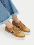 Nike Tossud Air Force 1 (GS) CT3839 700 Pruun