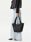 Guess K&auml;ekott Calista HWBG73 34220 Must