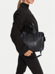 Calvin Klein K&auml;ekott Webbing Strap Small Tote LV04F3290G Must