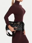 Guess K&auml;ekott Cristi HWTG81 39090 Must