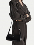 Calvin Klein K&auml;ekott Ck Metallic Small Shoulder Bag LV04F3304G Must