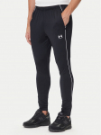 Under Armour Dressip&uuml;ksid Challenger Training 6004044 Must Slim Fit
