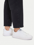 EA7 Emporio Armani Tossud 7X000331 AF10848 U0001 Valge