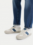 Guess Jeans Tossud EO-ORTEGO-01 126AM Valge