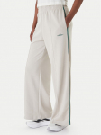 adidas Dressip&uuml;ksid Seasonal Essentials Colourpop JZ0192 Beež Regular Fit