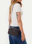 MICHAEL Michael Kors K&auml;ekott 32F5GJ6C5L Pruun