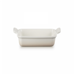 Le Creuset Rectangular Heritage Stoneware 19x14cm | 1.1L white