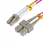 MicroConnect Optilise kiu henduskaabel - LC/UPC-SC/UPC 7m OM4 MM