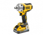 DEWALT. IMPACT WRENCH 1/2" 18V DCF891H2T 812Nm 2x5.0Ah POWERSTACK 4-SPEED TSTAK SECURITY RING