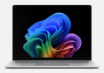 Microsoft Surface Laptop 8 Copilot+ PC Snapdragon 38.1 cm (15) Touchscreen 32 GB LPDDR5x-SDRAM 1 TB SSD Wi-Fi 7 (802.11be) Windows 11 Pro Platinum