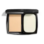 Chanel Ultrawear All-Day Comfort Flawless Finish Compact Foundation - Dlouhotrvajc kompaktn make-up 13 gEstonian: Ultrawear All-Day Comfort Flawless Finish Compact Foundation - Pikaajaliselt kestvav kompaktne lhemakeup 13 g