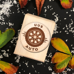 Puidust graveeritud rahakarp "Uus auto"