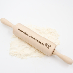 Puidust taignarull "Minu s&otilde;na j&auml;&auml;b peale"