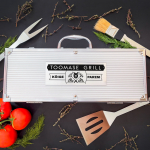 XL Grillikomplekt "K&otilde;ige parem" soovitud nimega