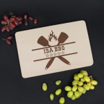 Ristk&uuml;likukujuline puidust l&otilde;ikelaud "Isa BBQ"